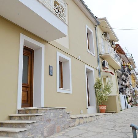 Roloi Suites Nafpaktos Dış mekan fotoğraf