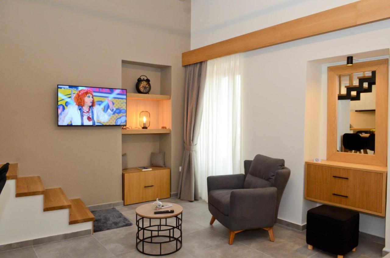 Roloi Suites Nafpaktos Dış mekan fotoğraf