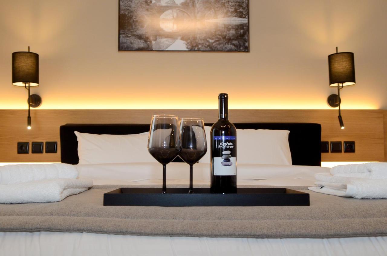 Roloi Suites Nafpaktos Dış mekan fotoğraf